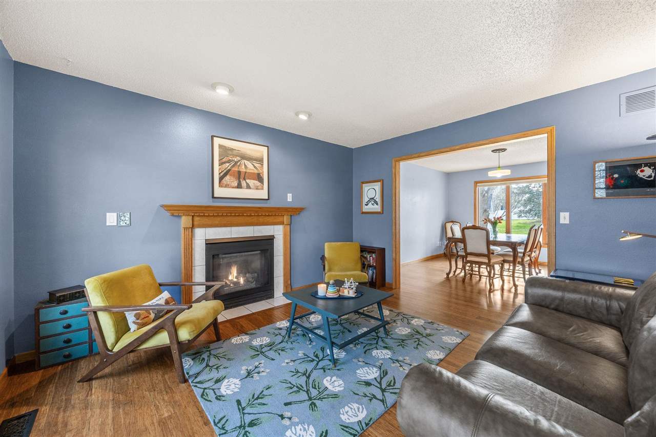 48 Galway Circle Iowa City IA 52246