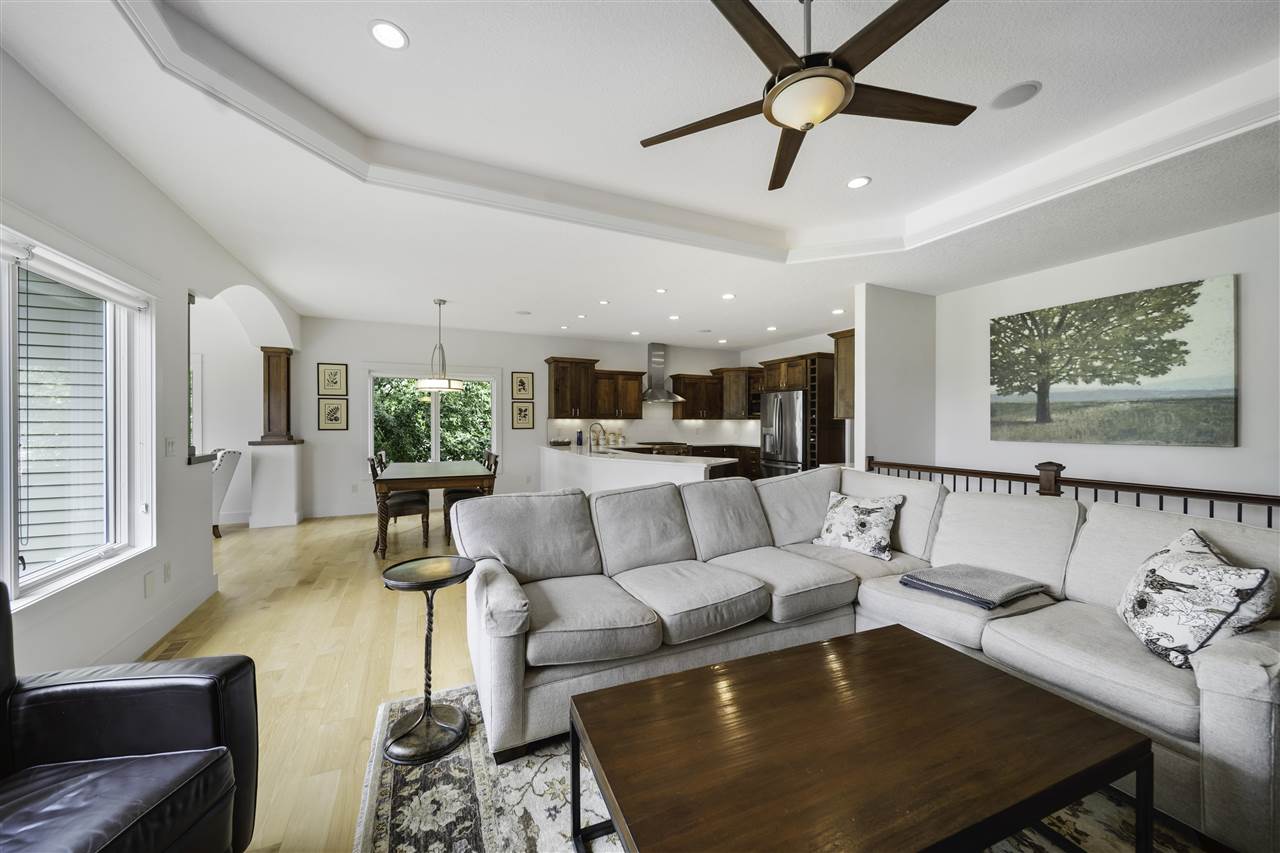 2910 High Bluff Drive Coralville IA 52241