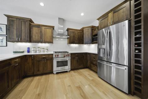 2910 High Bluff Drive Coralville IA 52241