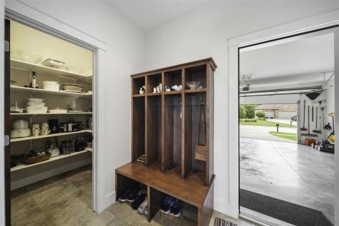 2910 High Bluff Drive Coralville IA 52241