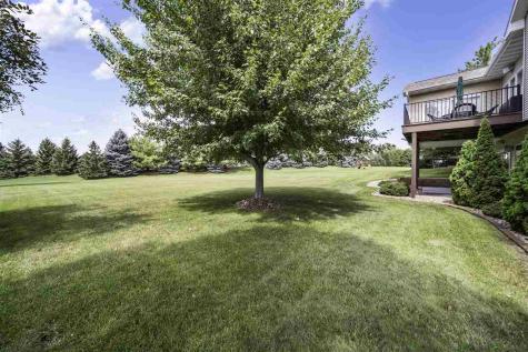 2910 High Bluff Drive Coralville IA 52241