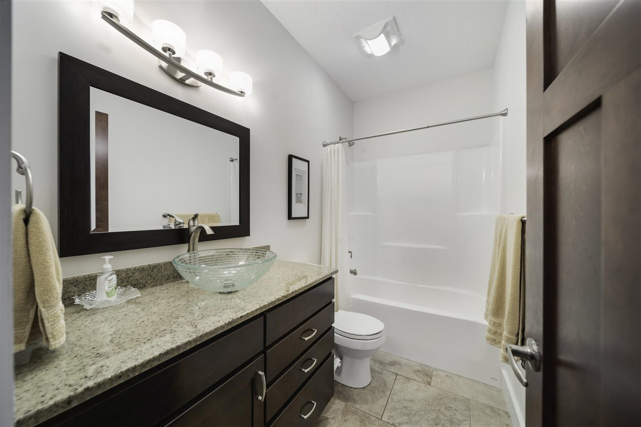 2910 High Bluff Drive Coralville IA 52241
