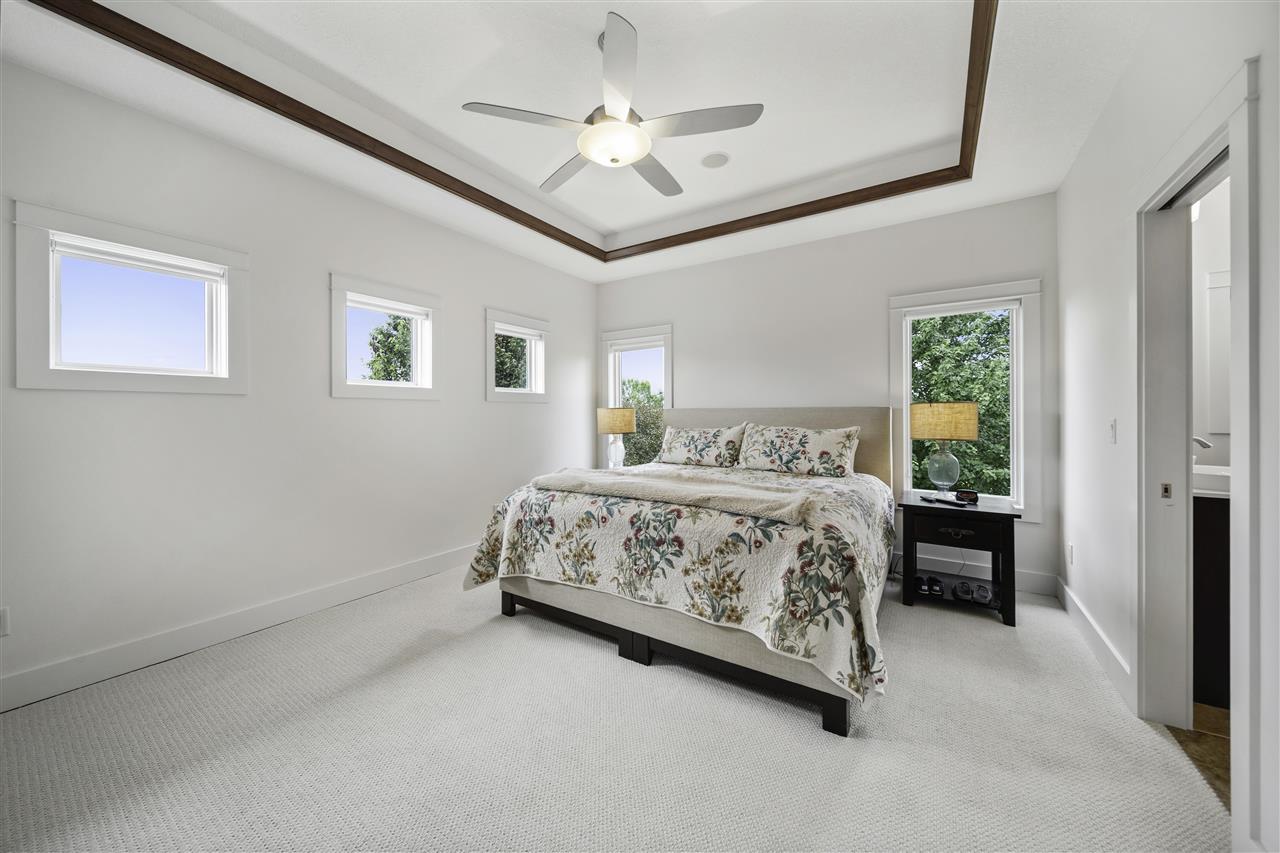 2910 High Bluff Drive Coralville IA 52241