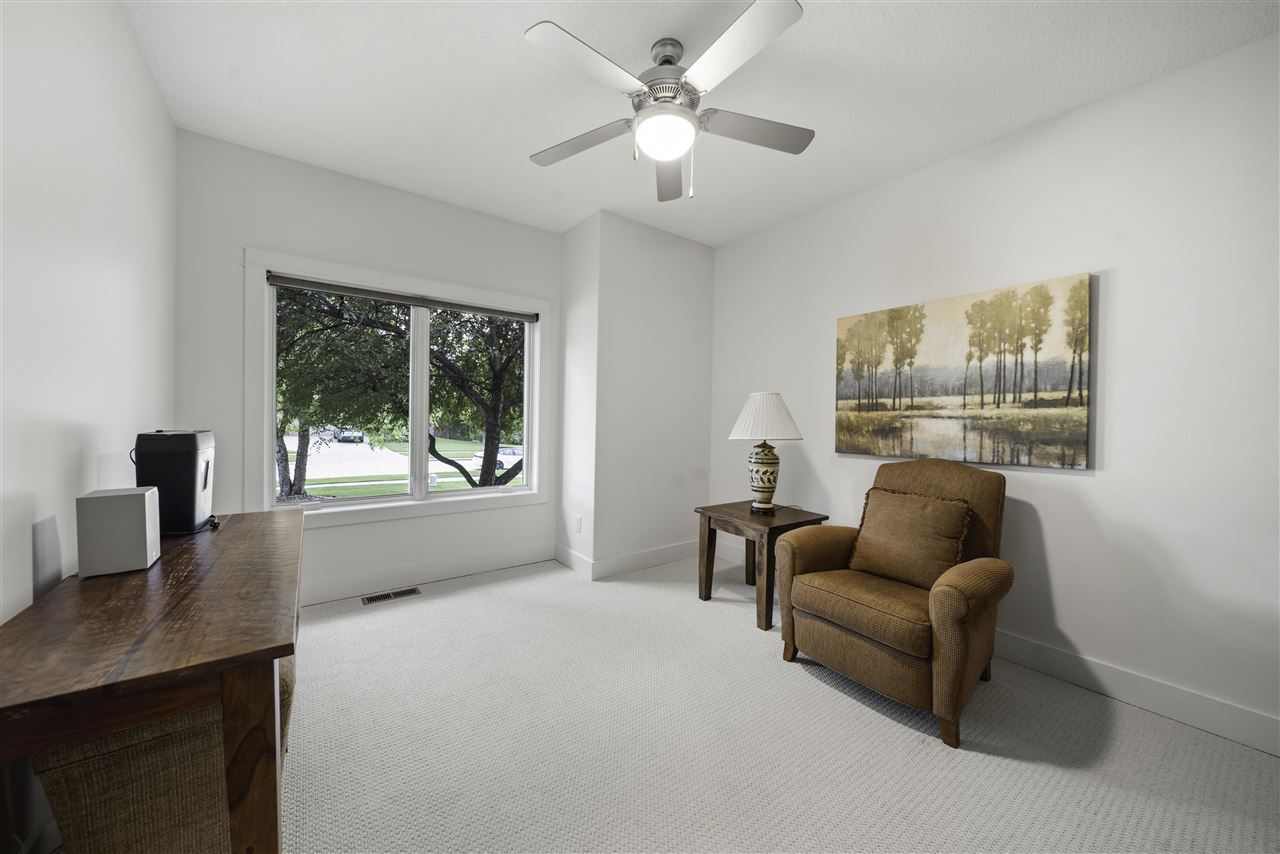 2910 High Bluff Drive Coralville IA 52241