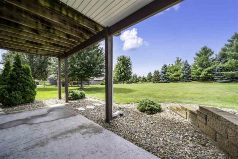 2910 High Bluff Drive Coralville IA 52241