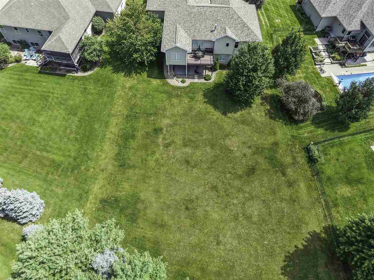 2910 High Bluff Drive Coralville IA 52241