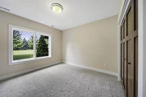 2910 High Bluff Drive Coralville IA 52241