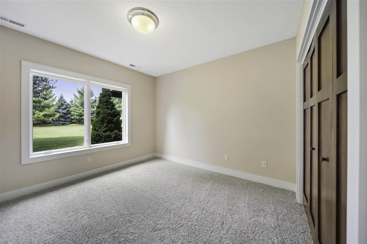 2910 High Bluff Drive Coralville IA 52241