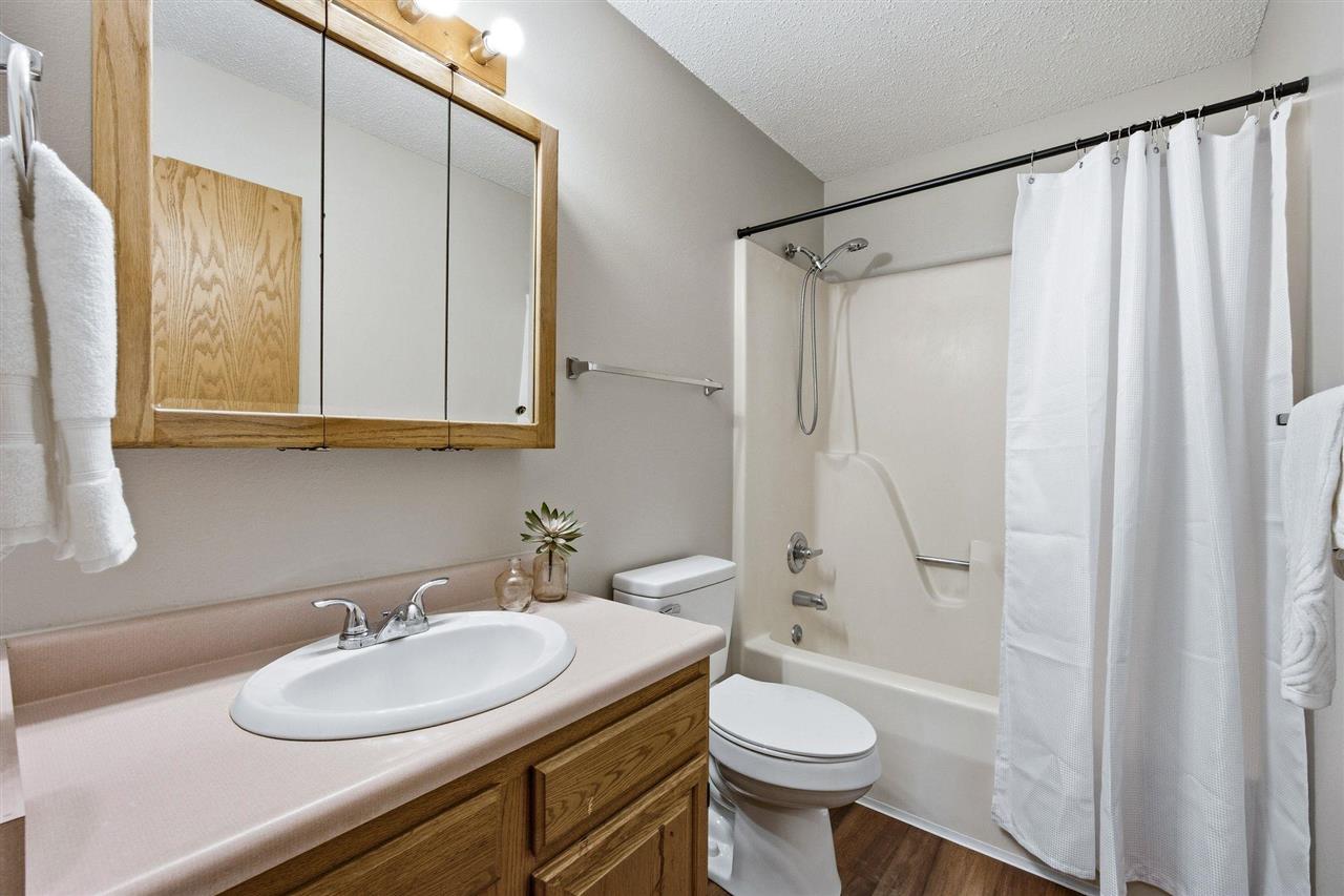 1985 South Ridge Drive Coralville IA 52241