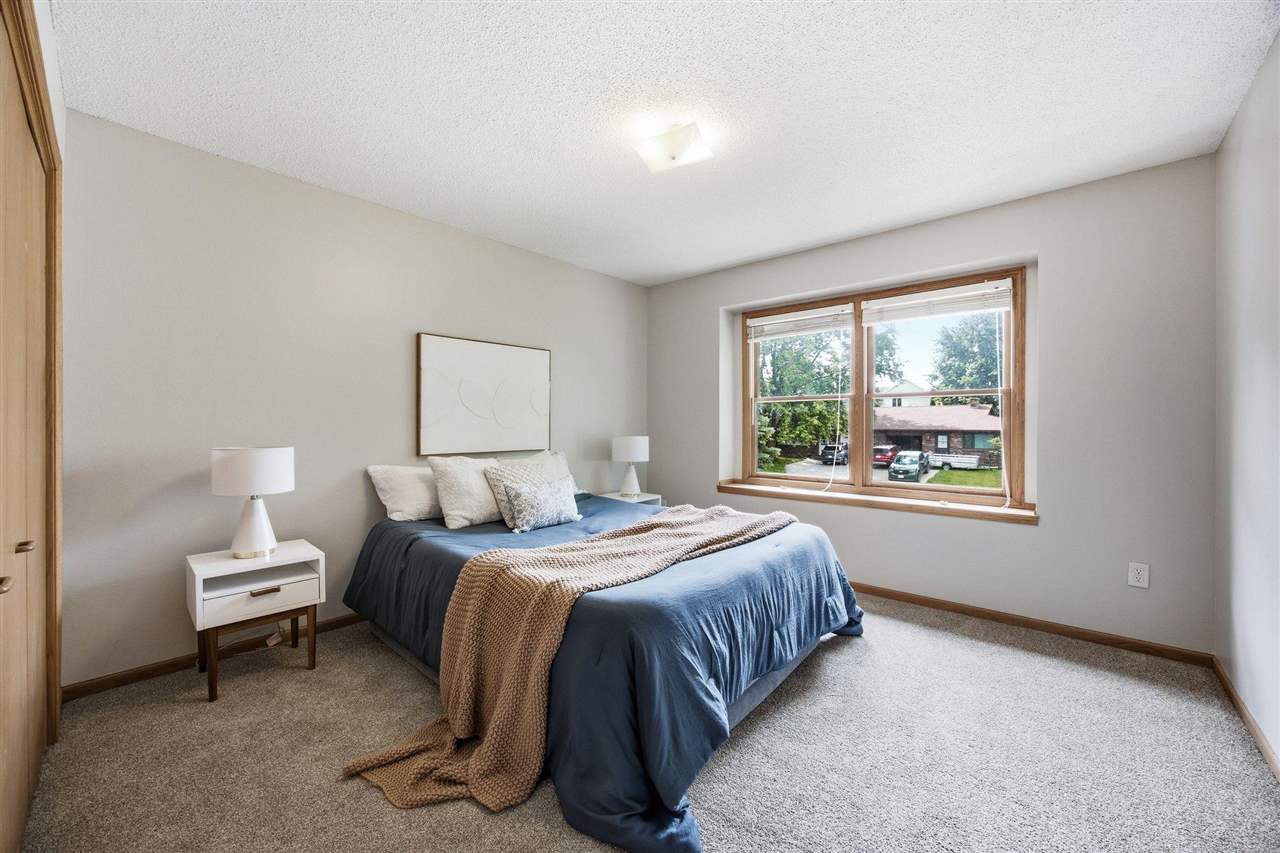 1985 South Ridge Drive Coralville IA 52241