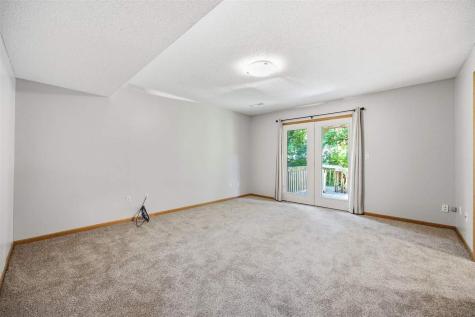 1985 South Ridge Drive Coralville IA 52241