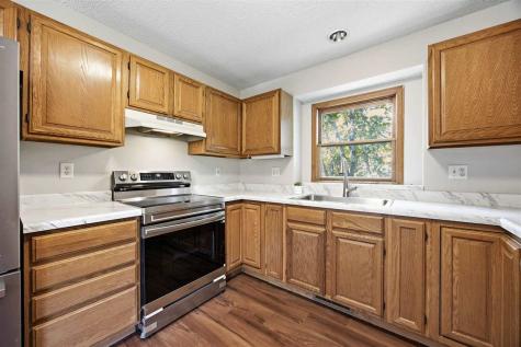 1985 South Ridge Drive Coralville IA 52241
