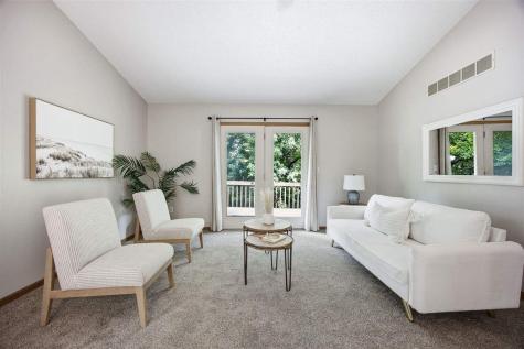 1985 South Ridge Drive Coralville IA 52241