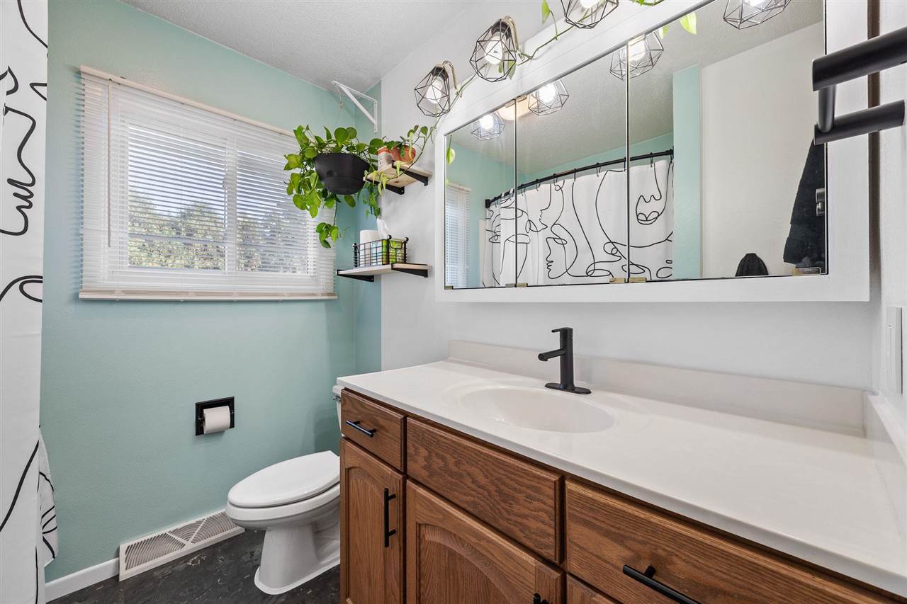 2520 N Avenue NW Cedar Rapids IA 52405