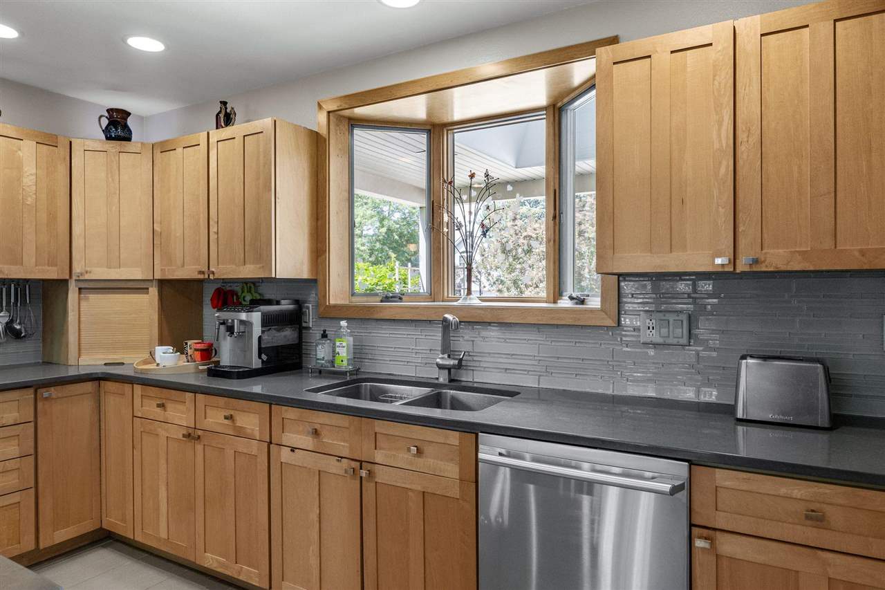 1902 Woodberry Court Iowa City IA 52246