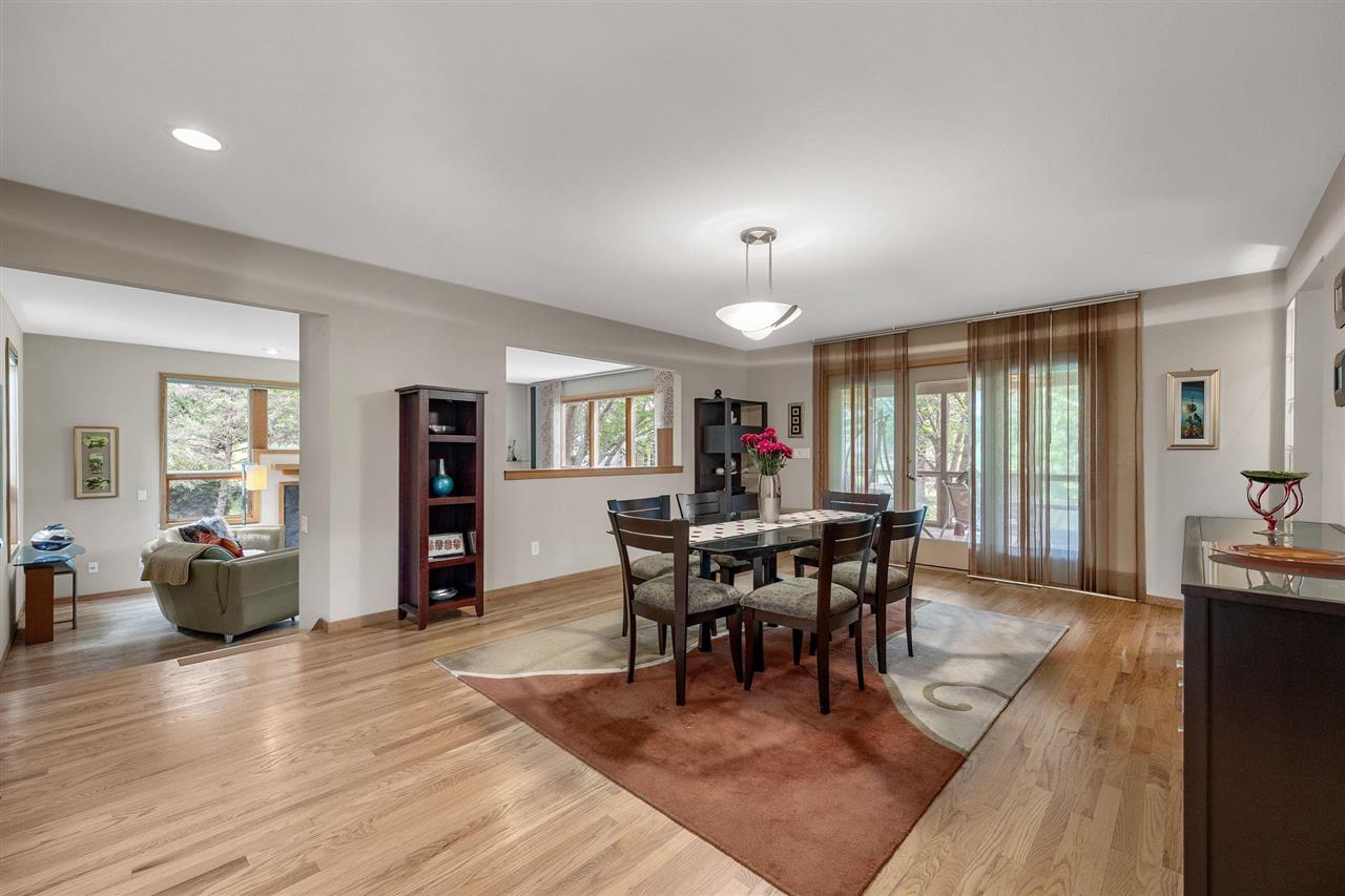 1902 Woodberry Court Iowa City IA 52246