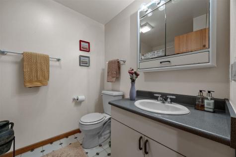 1902 Woodberry Court Iowa City IA 52246