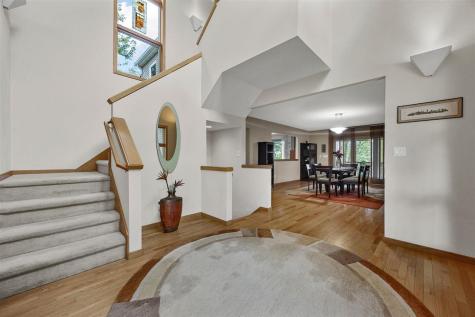1902 Woodberry Court Iowa City IA 52246