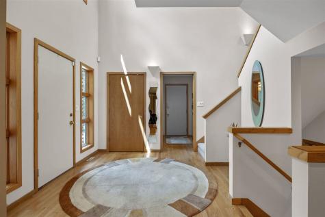 1902 Woodberry Court Iowa City IA 52246
