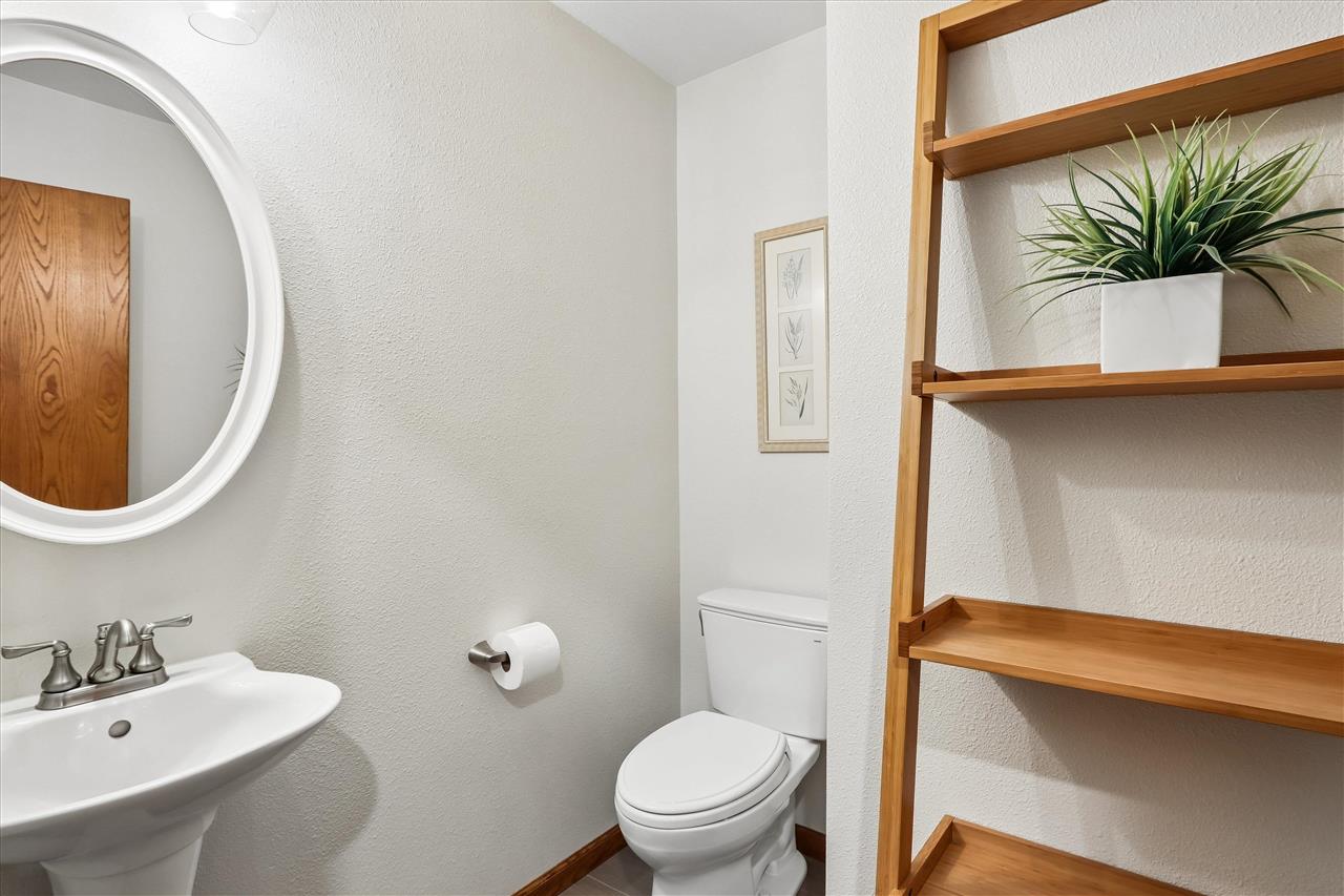 2036 North Ridge Drive Coralville IA 52241