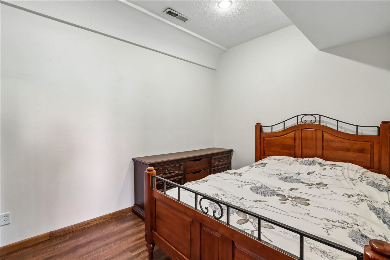 2036 North Ridge Drive Coralville IA 52241