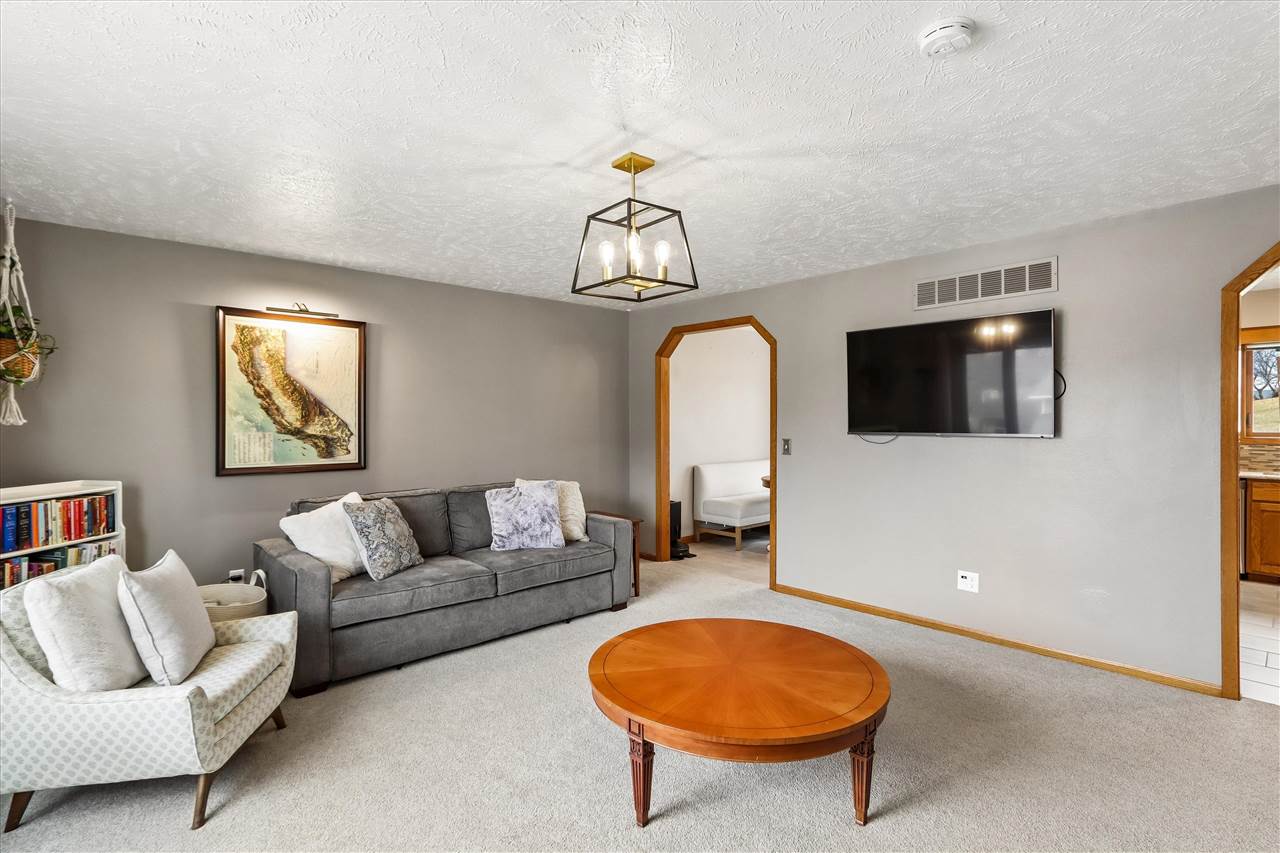 2036 North Ridge Drive Coralville IA 52241
