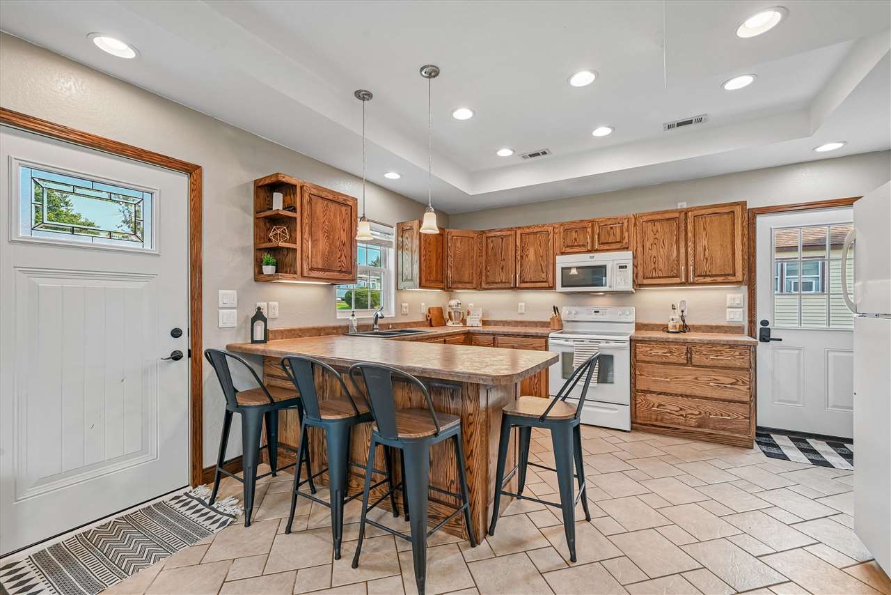 1315 1st Avenue Center Point IA 52213