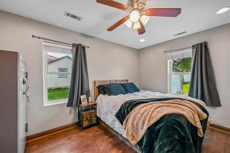 1315 1st Avenue Center Point IA 52213