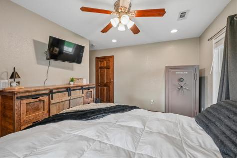 1315 1st Avenue Center Point IA 52213