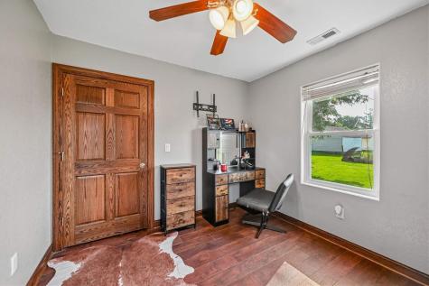 1315 1st Avenue Center Point IA 52213