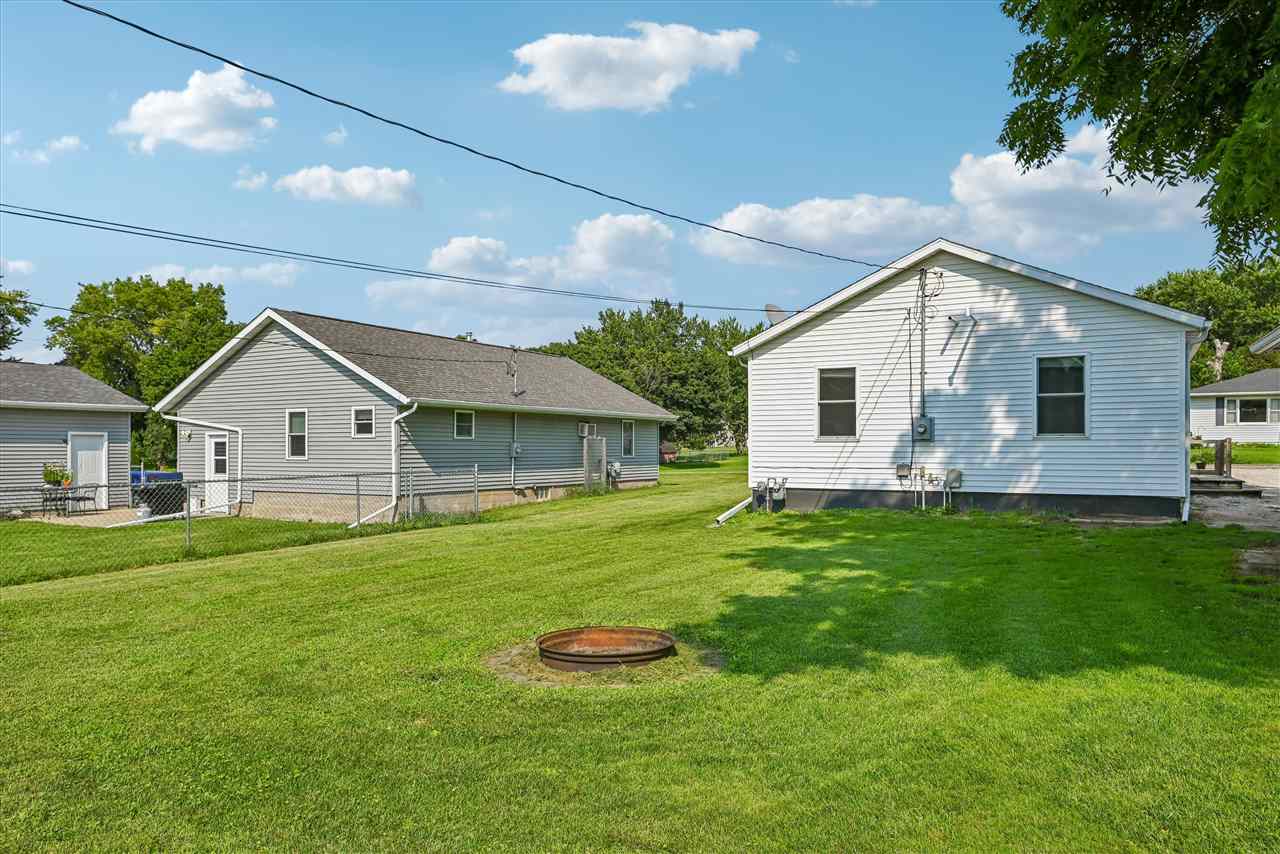 1315 1st Avenue Center Point IA 52213