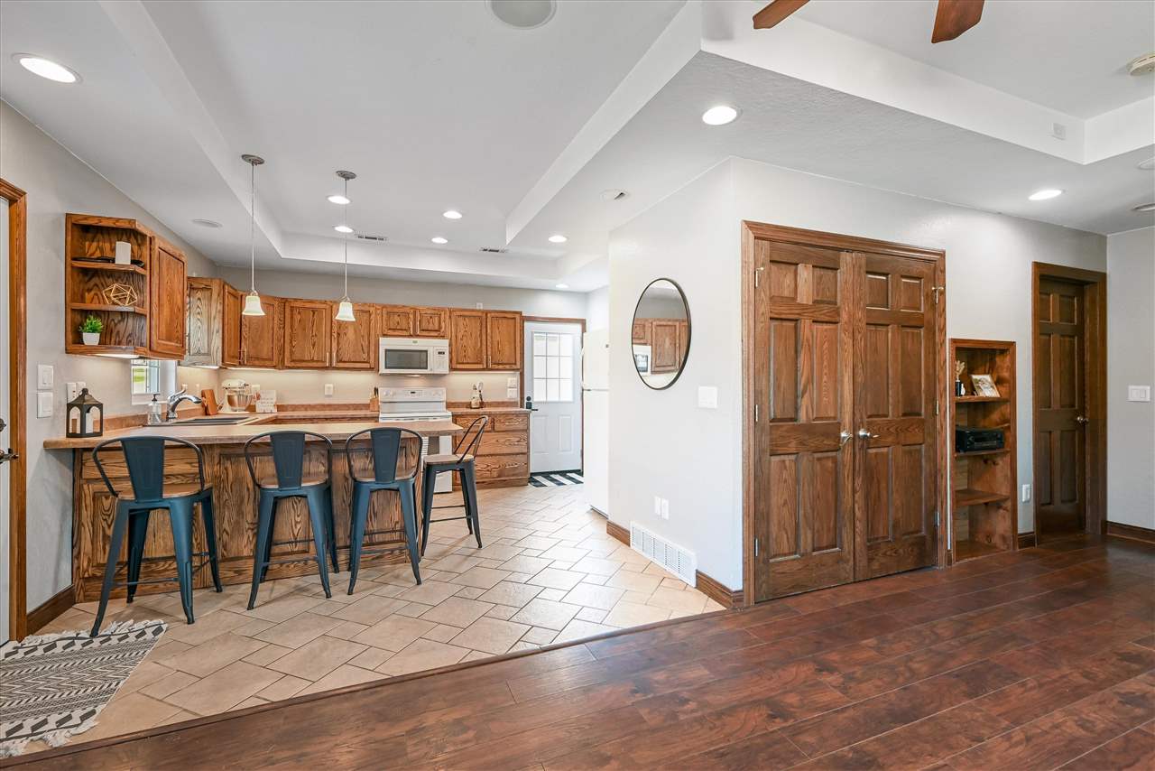 1315 1st Avenue Center Point IA 52213