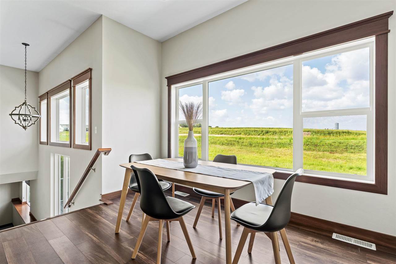 3176 Artesian Road Marion IA 52302