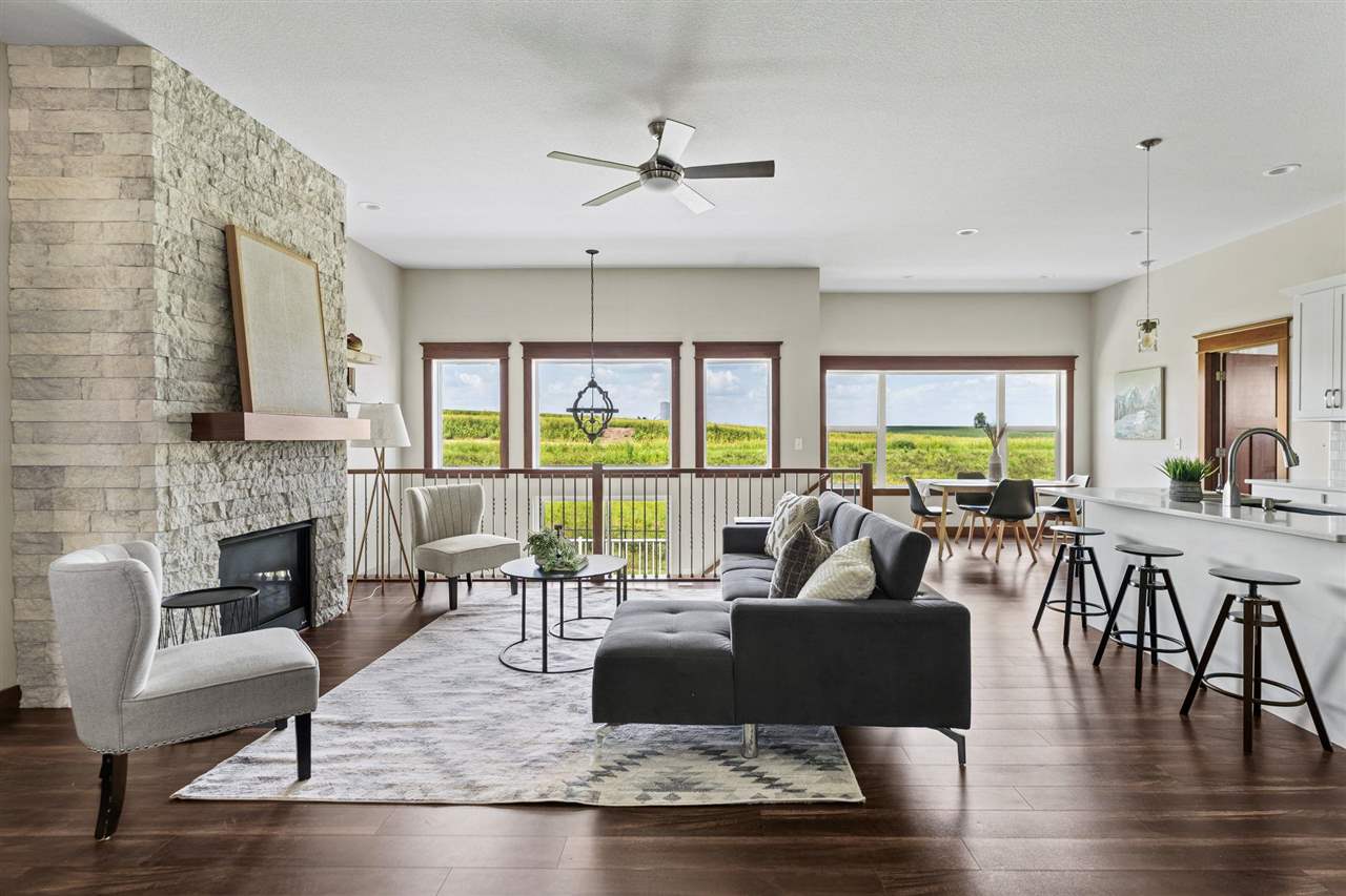 3176 Artesian Road Marion IA 52302