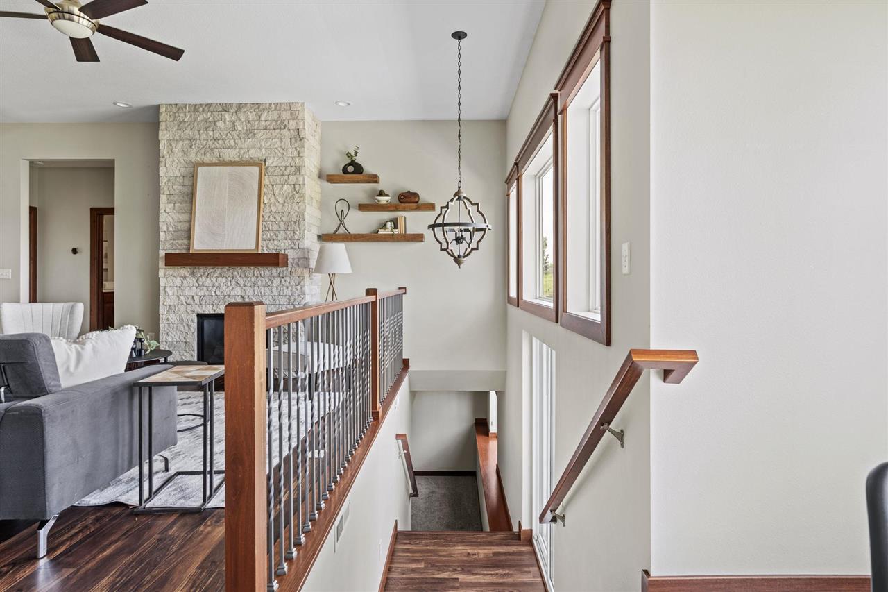 3176 Artesian Road Marion IA 52302