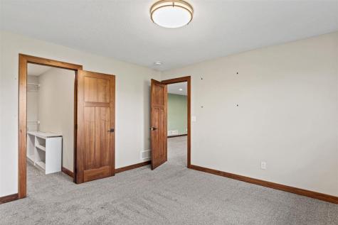 3176 Artesian Road Marion IA 52302