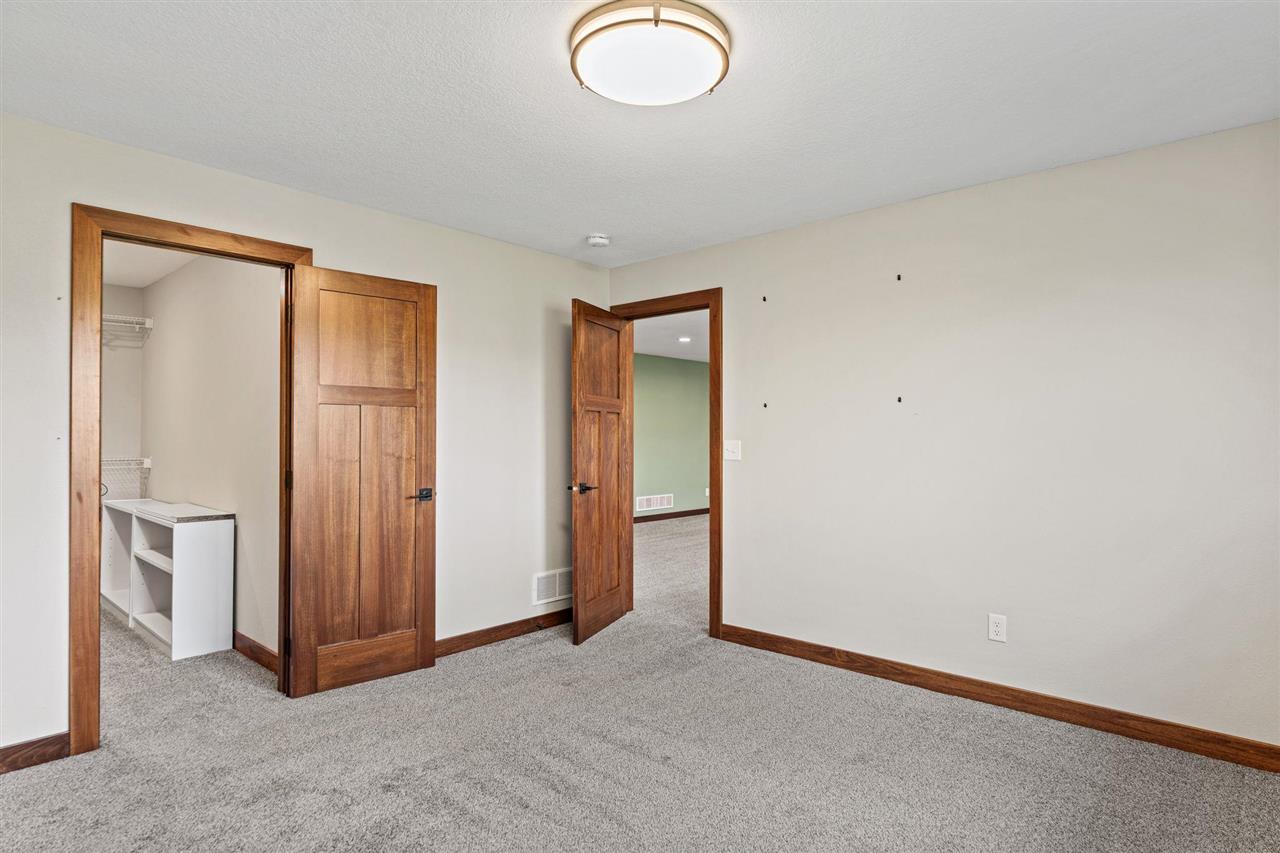 3176 Artesian Road Marion IA 52302