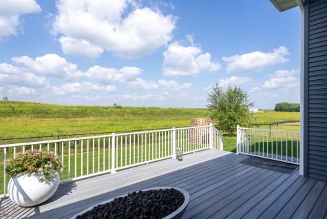 3176 Artesian Road Marion IA 52302