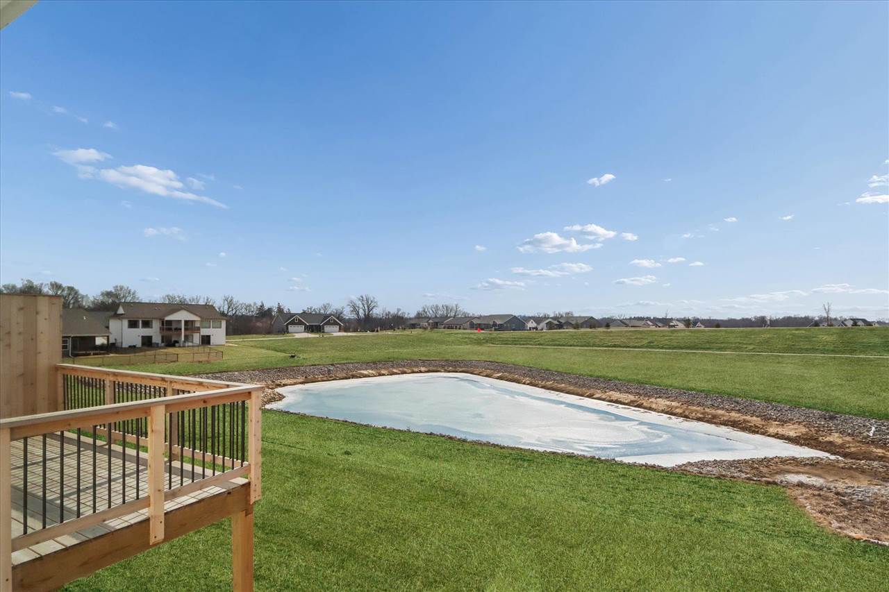 1023 Highland Trail Solon IA 52333