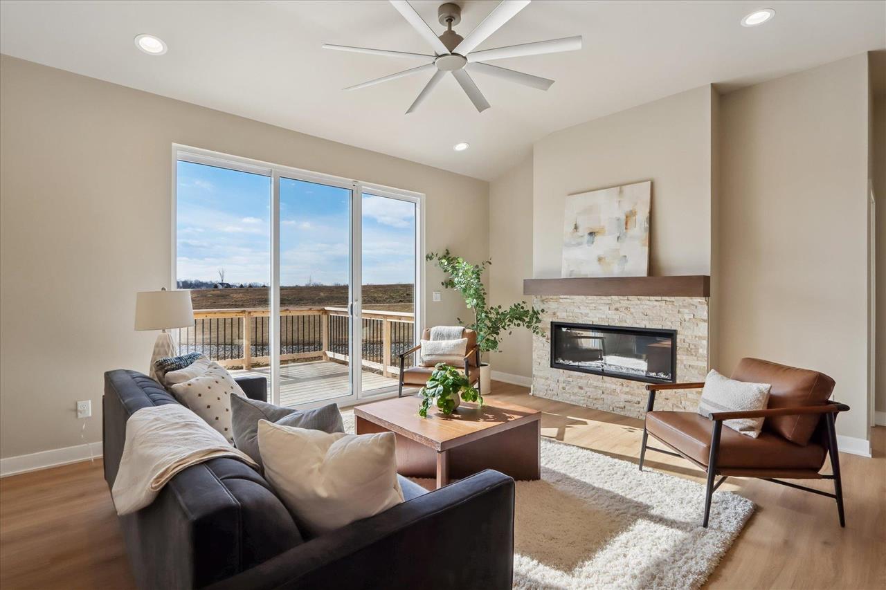 1023 Highland Trail Solon IA 52333