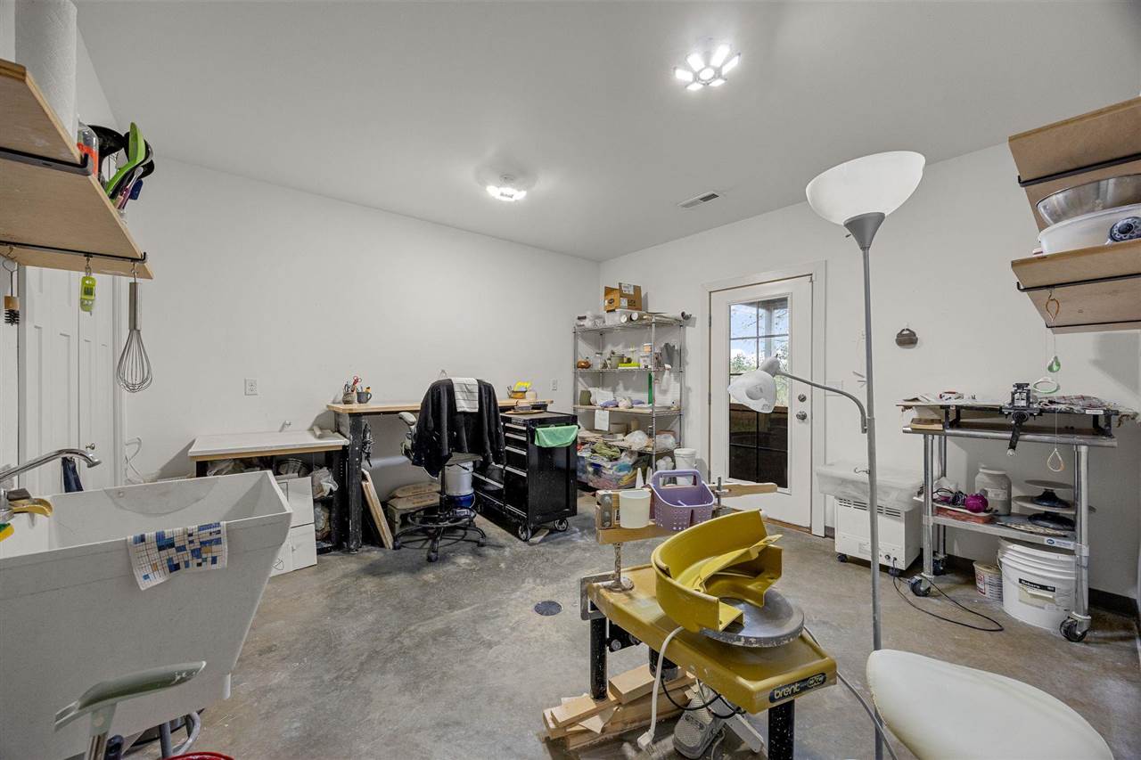 1825 Stone Creek Circle North Liberty IA 52317