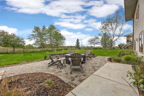 1825 Stone Creek Circle North Liberty IA 52317