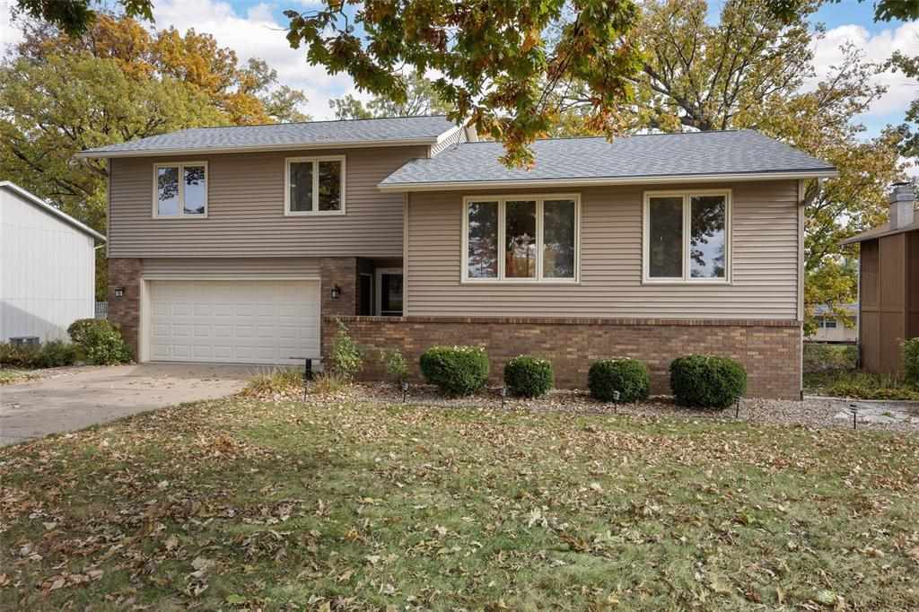 4216 Marilyn Drive NE Cedar Rapids IA 52402