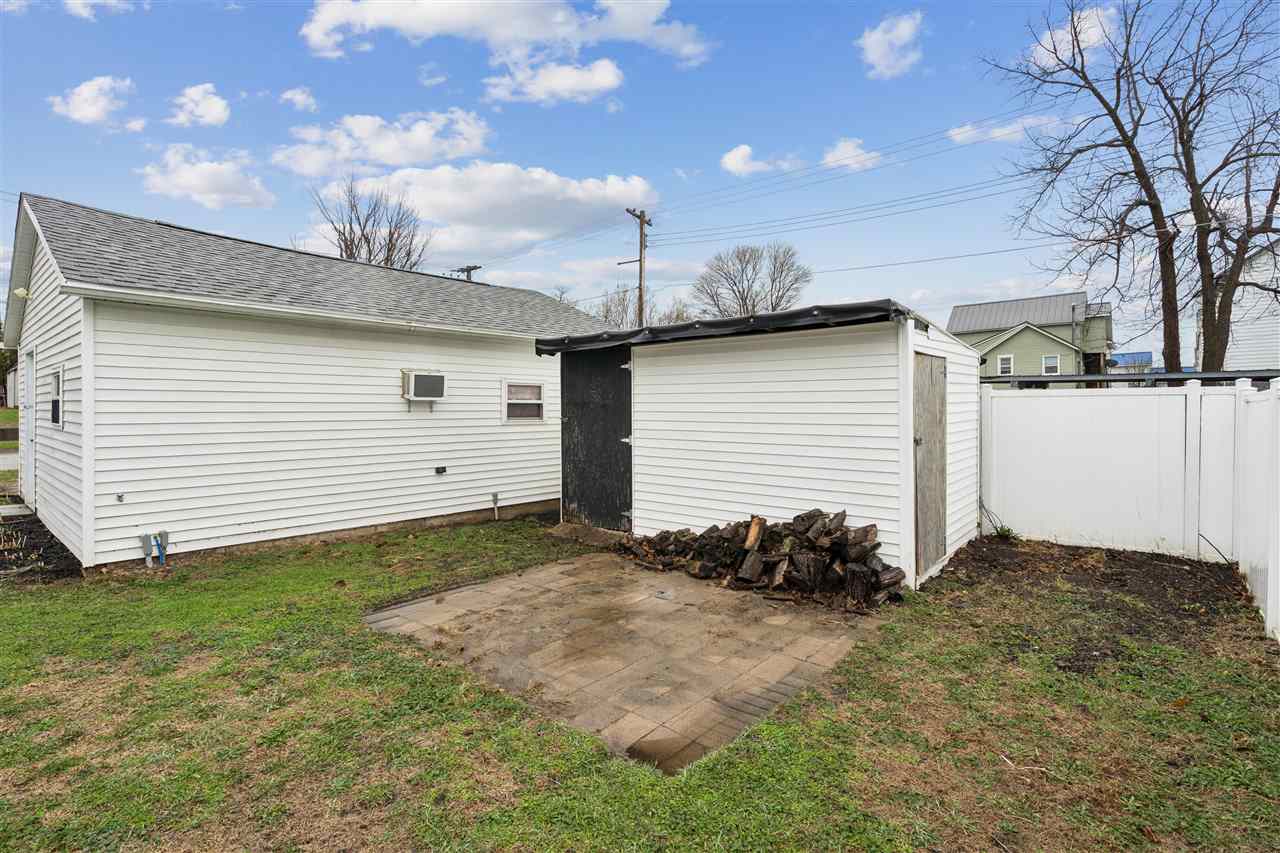 516 E 4th Street Vinton IA 52349