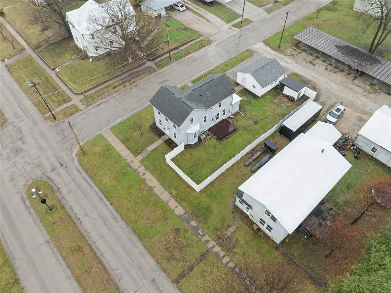 516 E 4th Street Vinton IA 52349