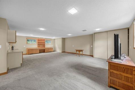 301 N 7th Avenue Iowa City IA 52245
