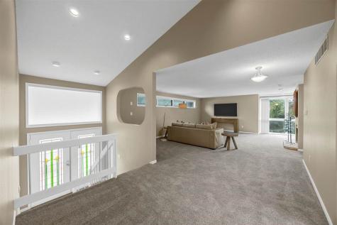 301 N 7th Avenue Iowa City IA 52245
