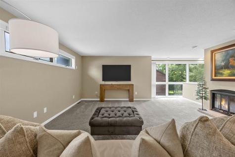 301 N 7th Avenue Iowa City IA 52245