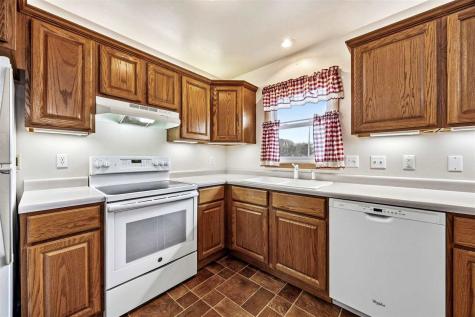 309 E 10th Street Tipton IA 52772
