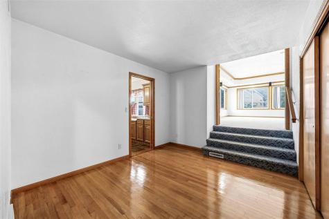 309 E 10th Street Tipton IA 52772